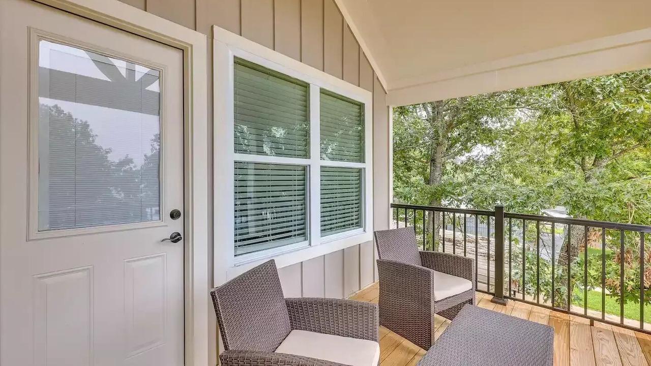 Photo of Patio Balcony in Onalaska