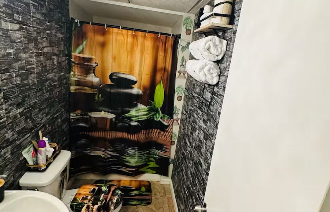 Photo of Bathroom in Smyrna