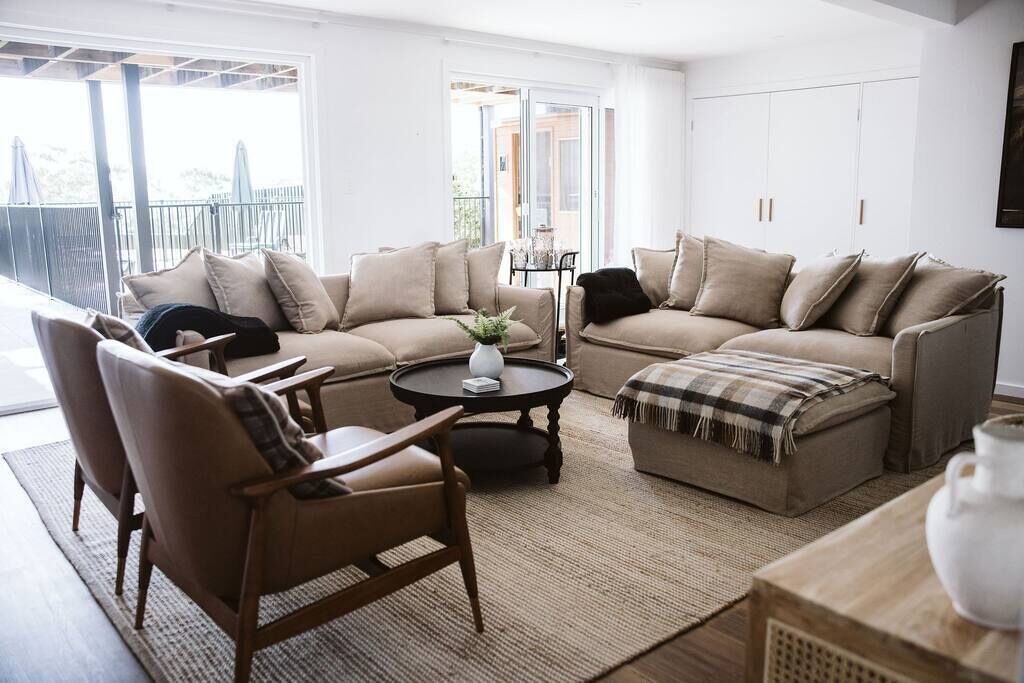 Photo of Livingroom in Milton