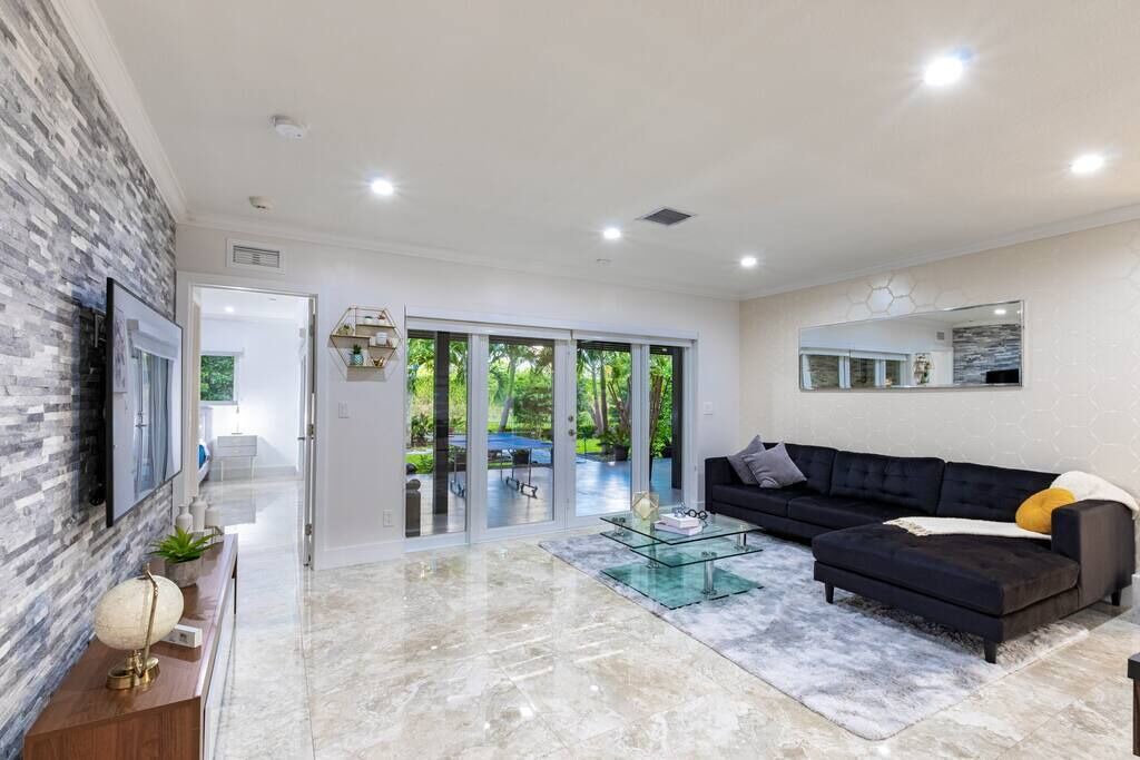 Photo of Bedroom in El Portal