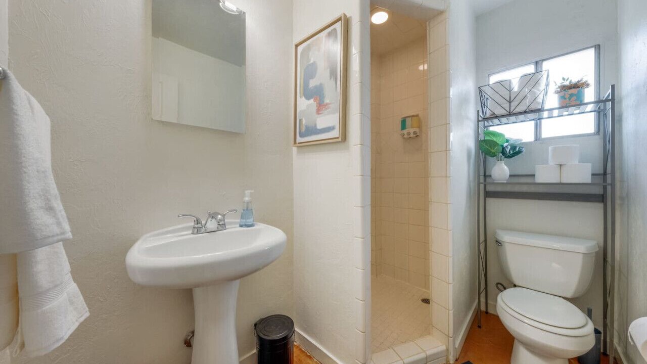 Photo of Bathroom in Blenman-Elm