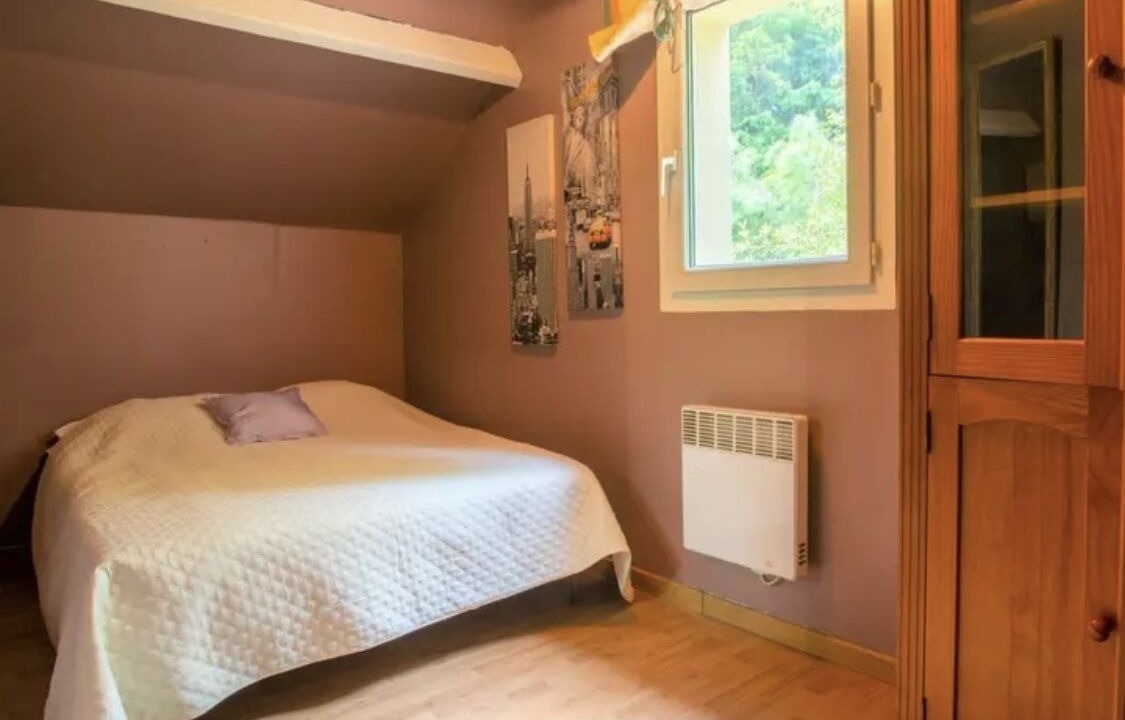Photo of Bedroom in Saint-Briac-sur-Mer