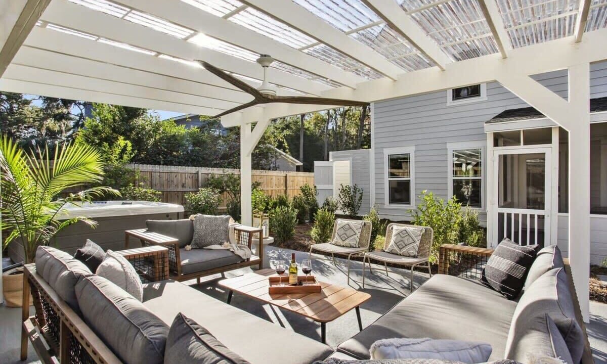 Photo of Patio Balcony in Thunderbolt