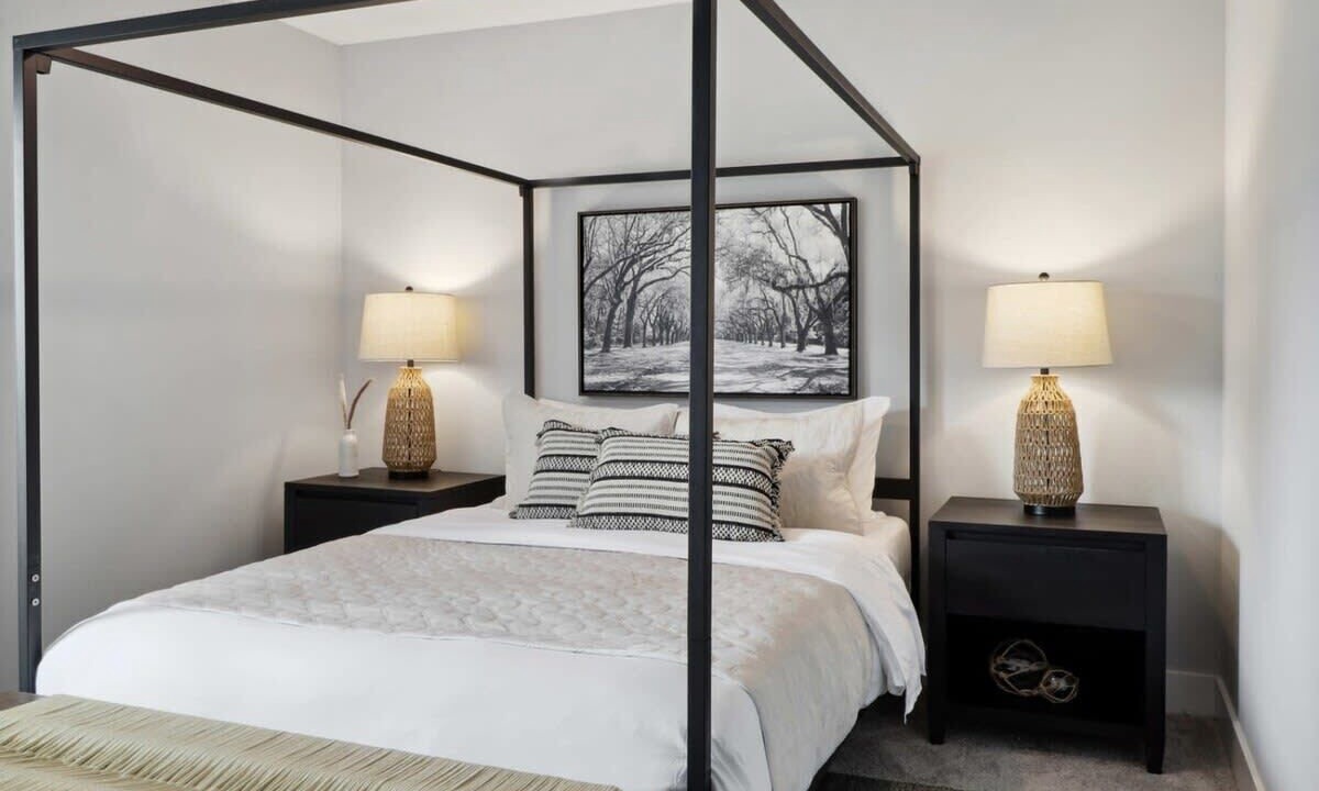 Photo of Bedroom in Thunderbolt