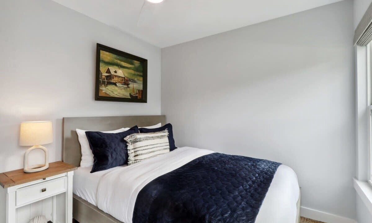 Photo of Bedroom in Thunderbolt