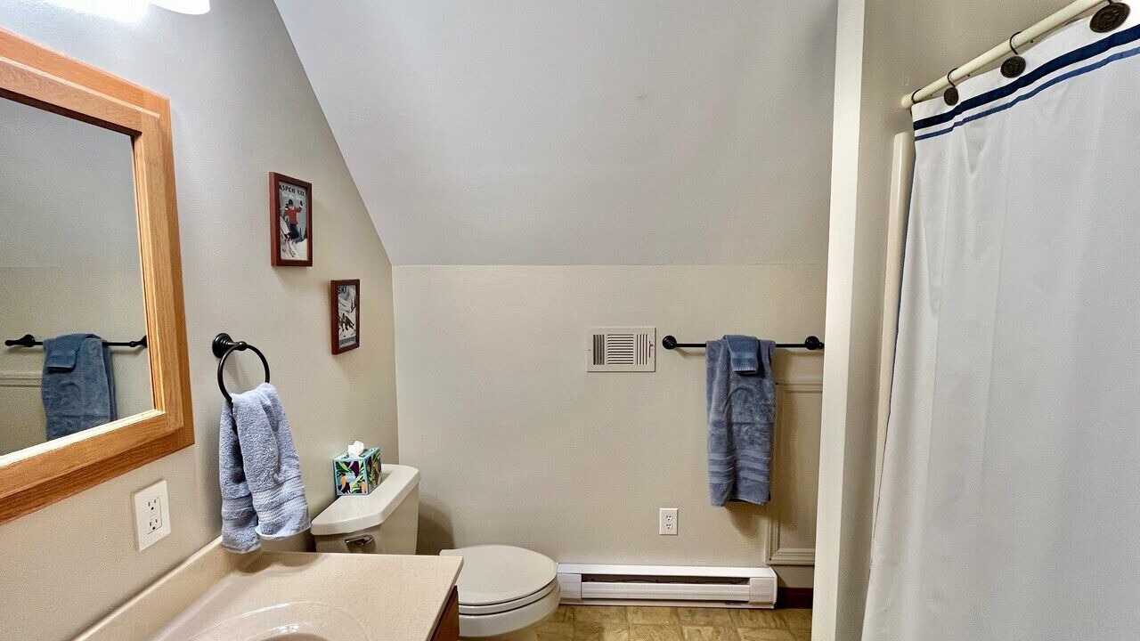 Photo of Bathroom in Hidden Valley