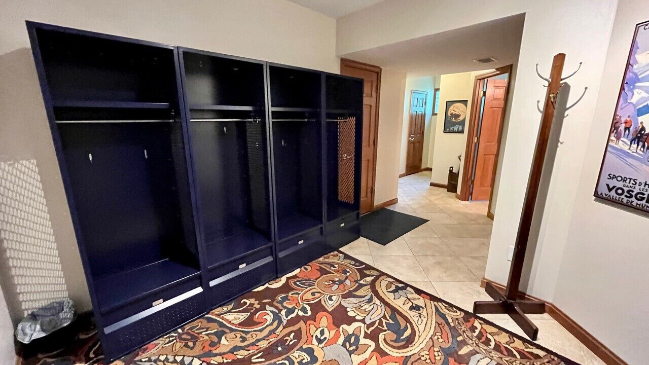 Photo of Others in Hidden Valley