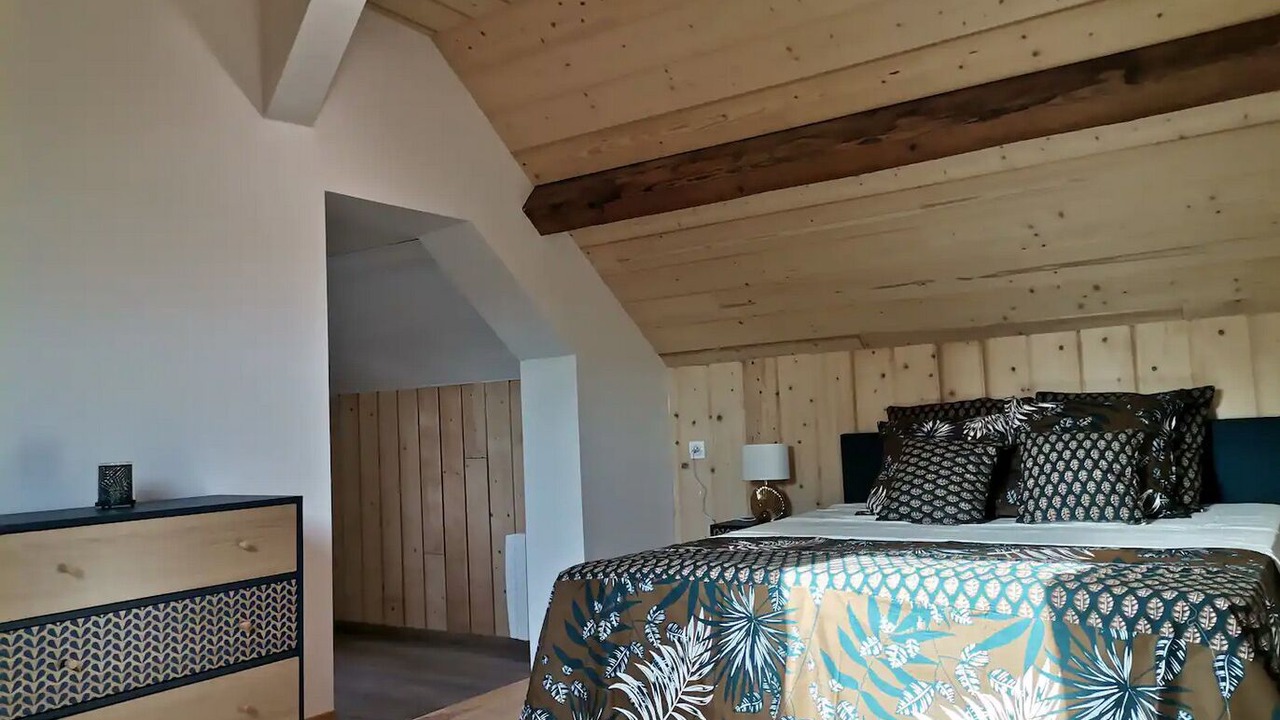 Photo of Bedroom in Rochefort-sur-Nenon