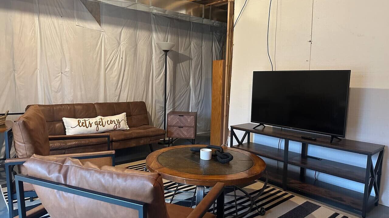 Photo of Livingroom in Harrison