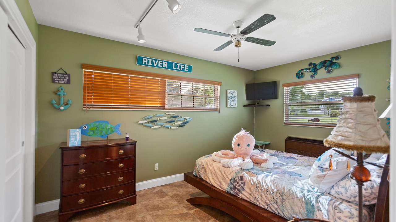 Photo of Bedroom in Homosassa