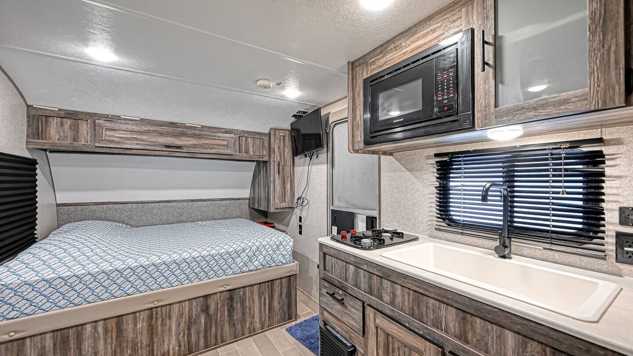 Photo of Bedroom in Washington Ave./ Memorial Park