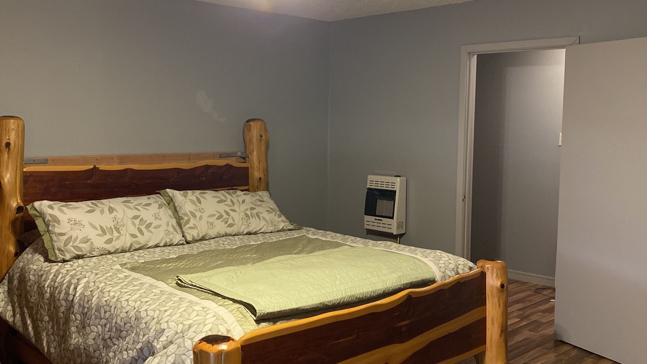 Photo of Bedroom in Daisy