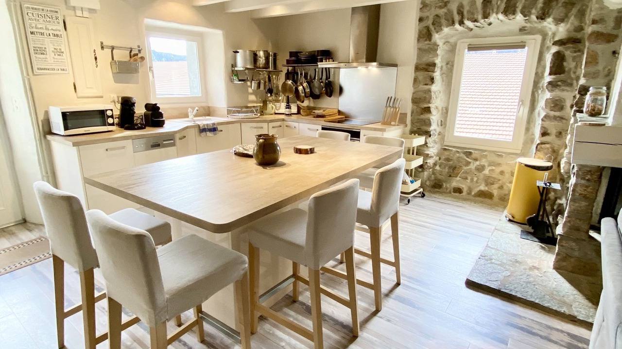 Photo of Kitchen in Mazan-l'Abbaye