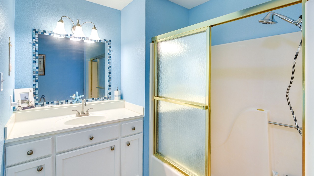 Photo of Bathroom in Galveston