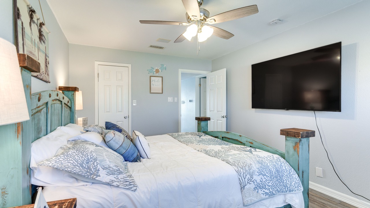 Photo of Bedroom in Galveston