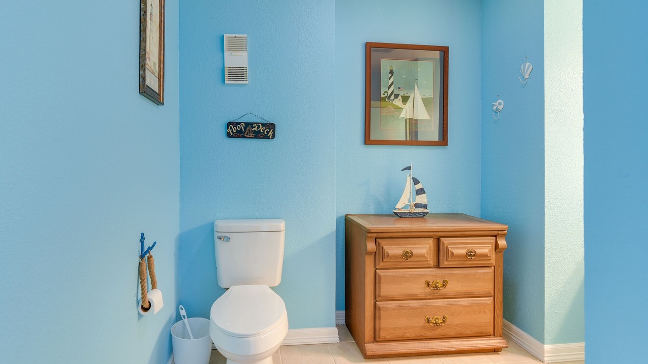 Photo of Bathroom in Galveston