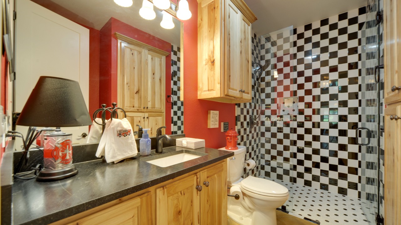 Photo of Bathroom in Horseshoe Bay West