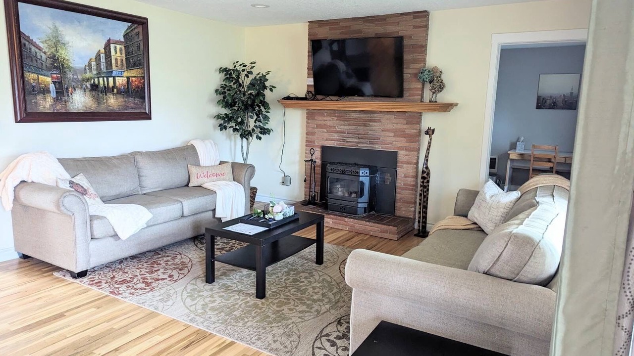 Photo of Livingroom in Vancouver