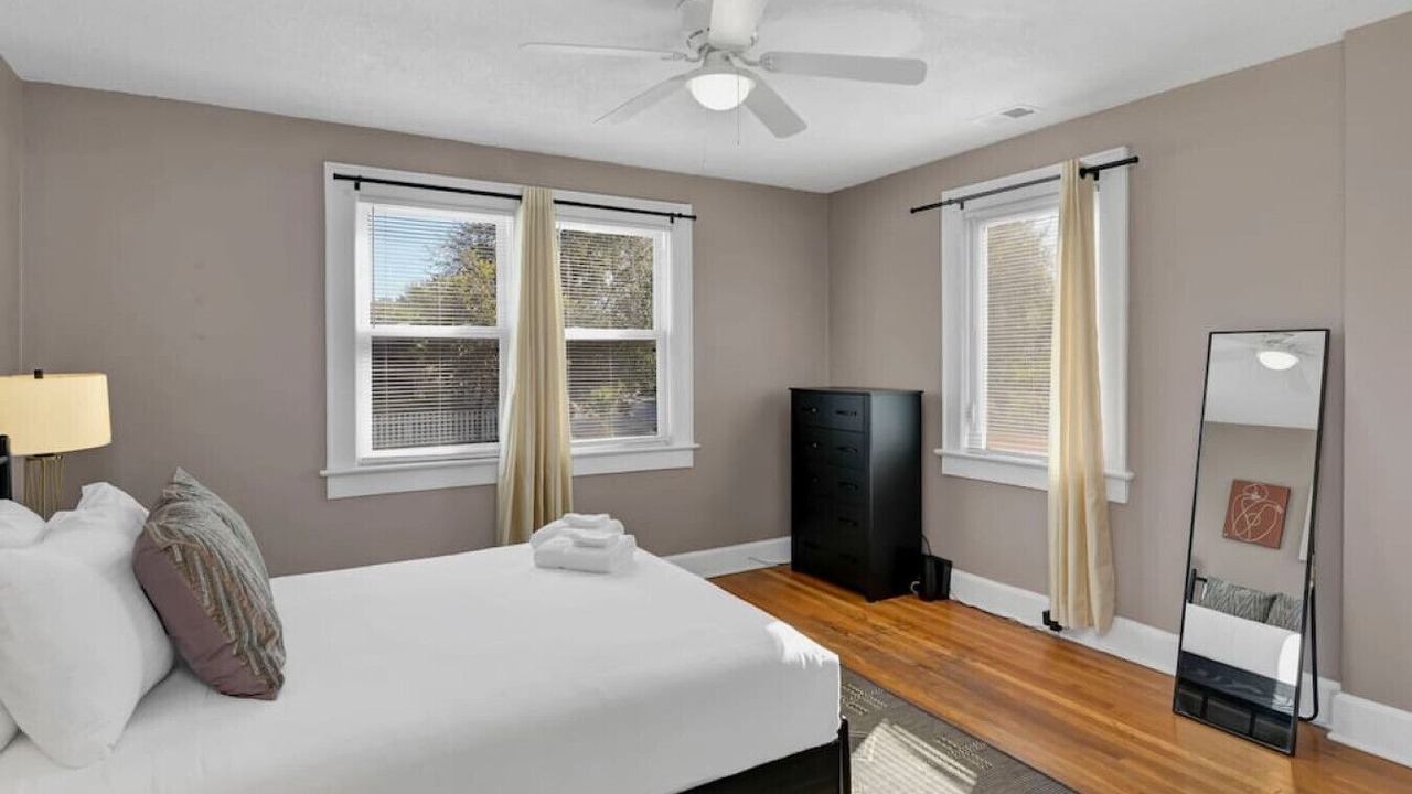 Photo of Bedroom in Columbia