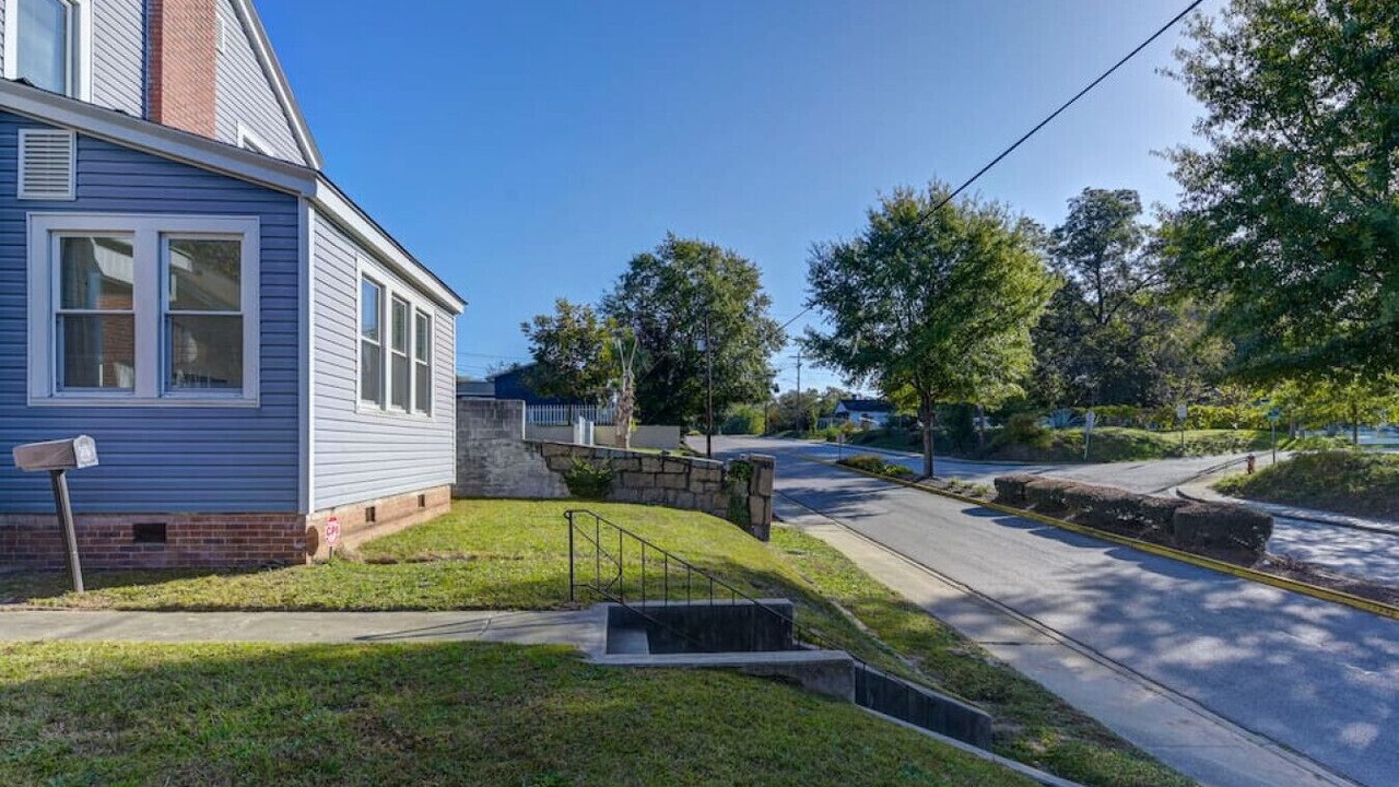 Photo of Outdoor in Columbia