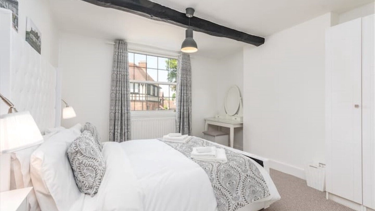 Photo of Bedroom in Alcester