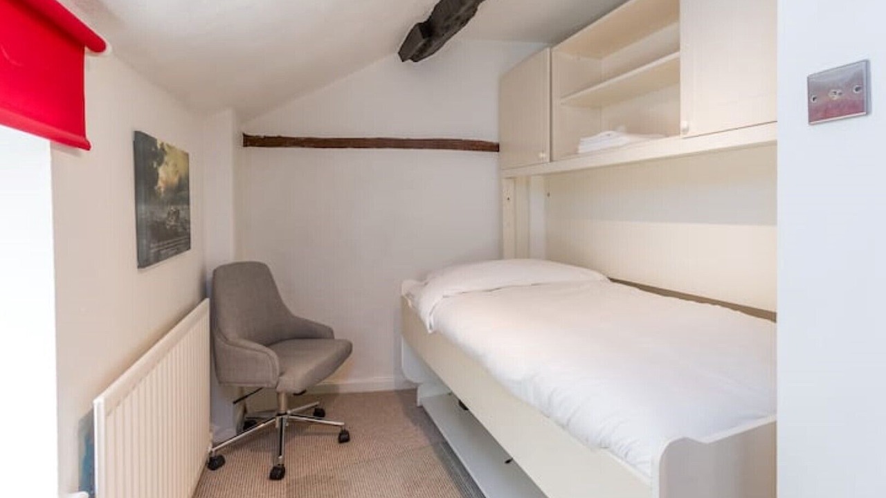 Photo of Bedroom in Alcester