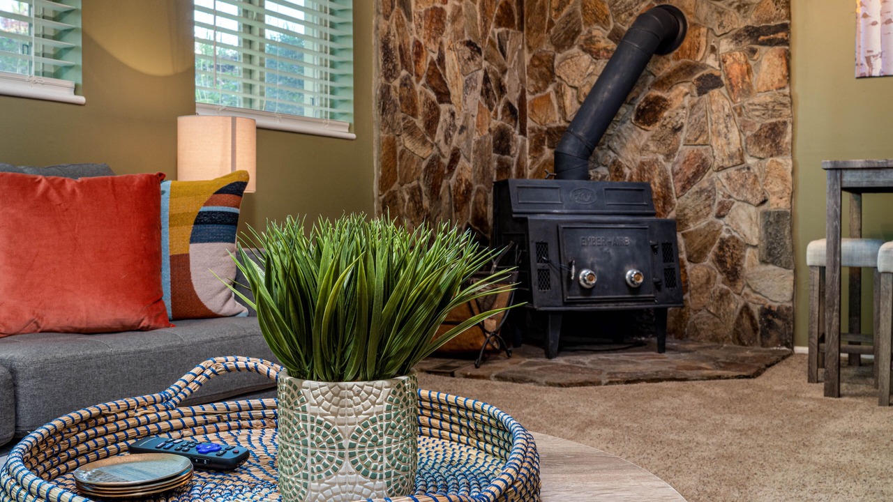 Photo of Livingroom in Woodland Estates