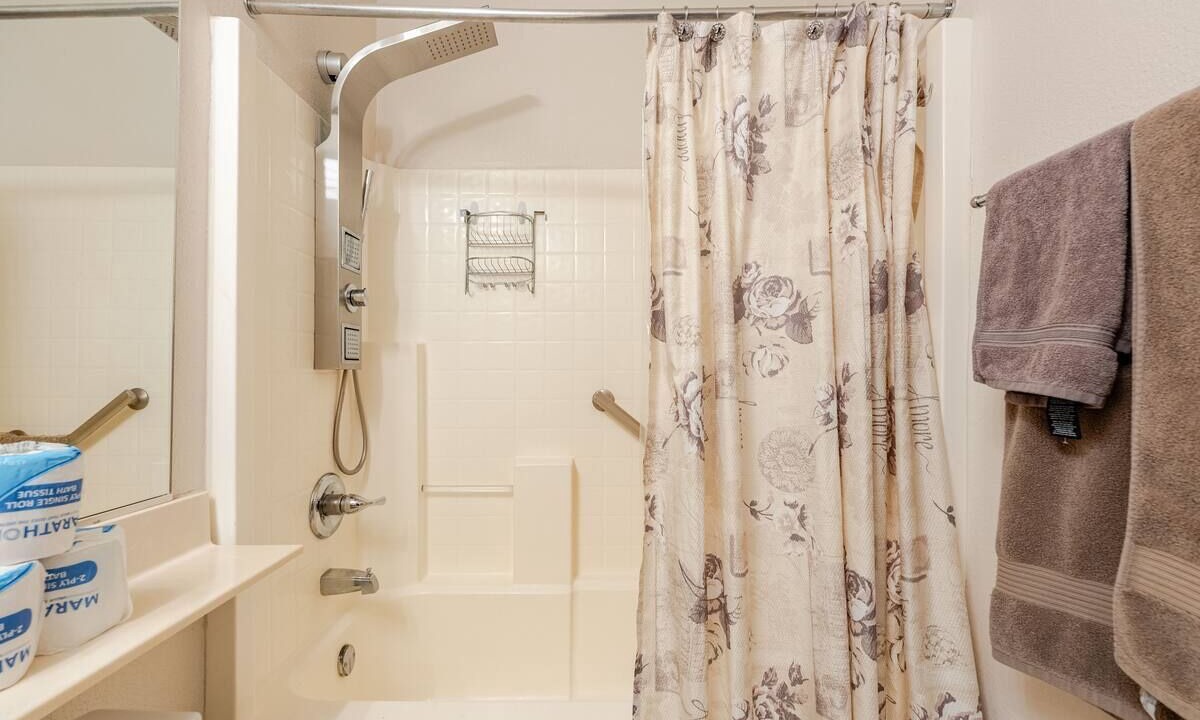 Photo of Bathroom in West Sacramento