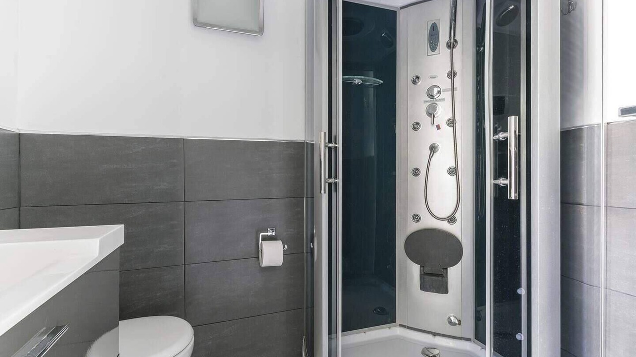 Photo of Bathroom in Saint-Jean-de-Vedas