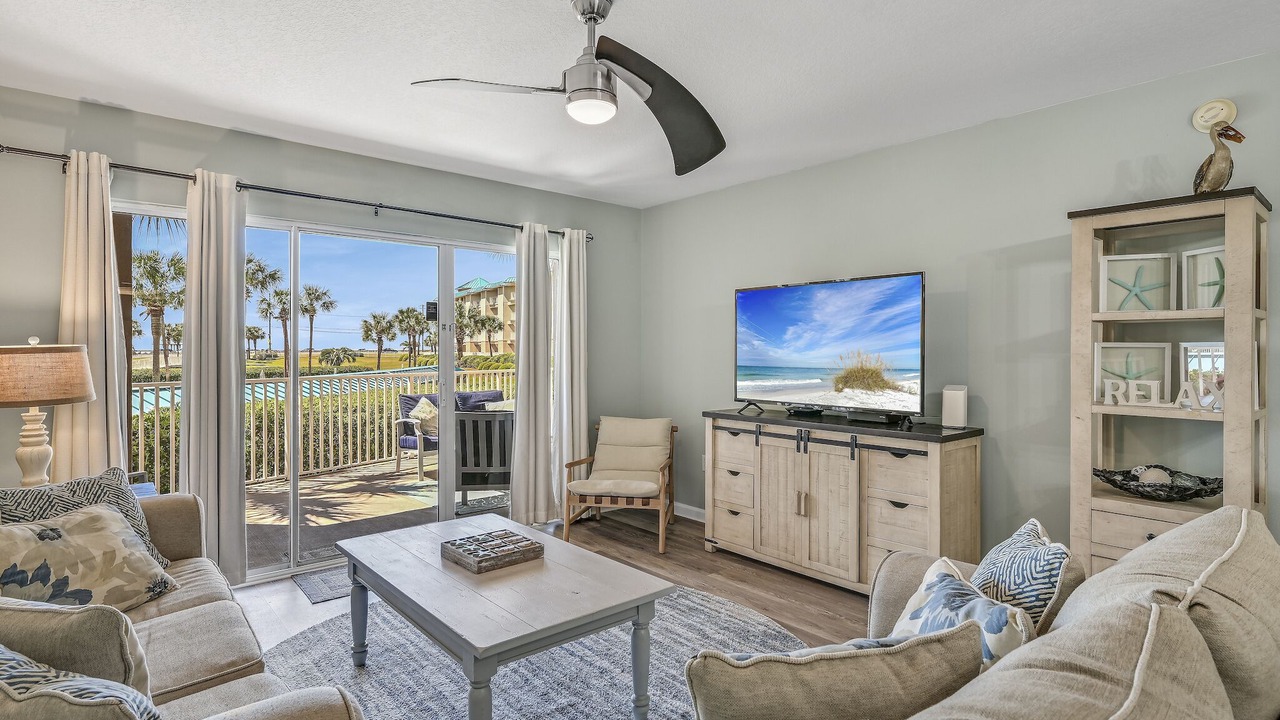 Photo of Livingroom in Scenic Gulf Drive