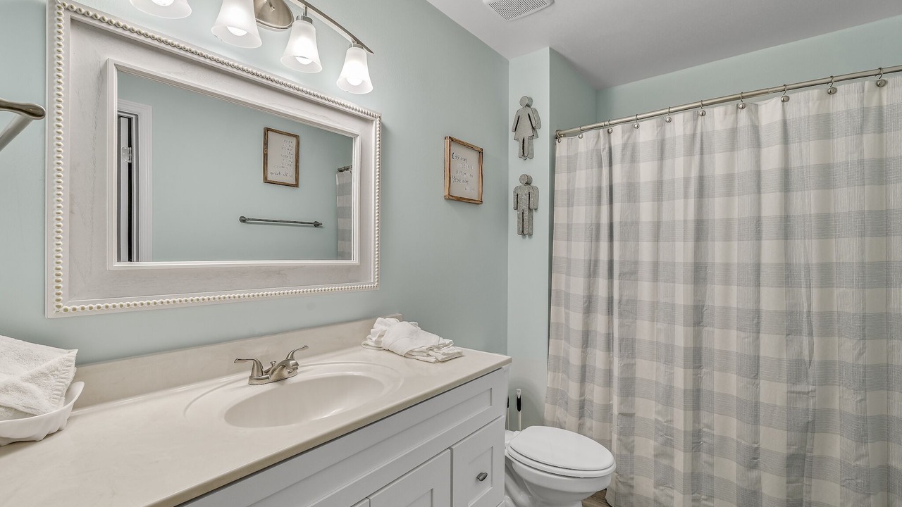 Photo of Bathroom in Scenic Gulf Drive