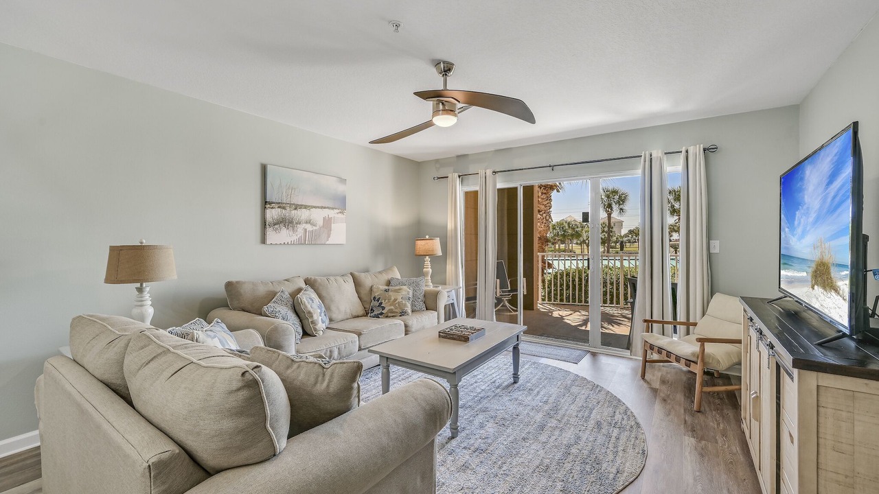 Photo of Livingroom in Scenic Gulf Drive