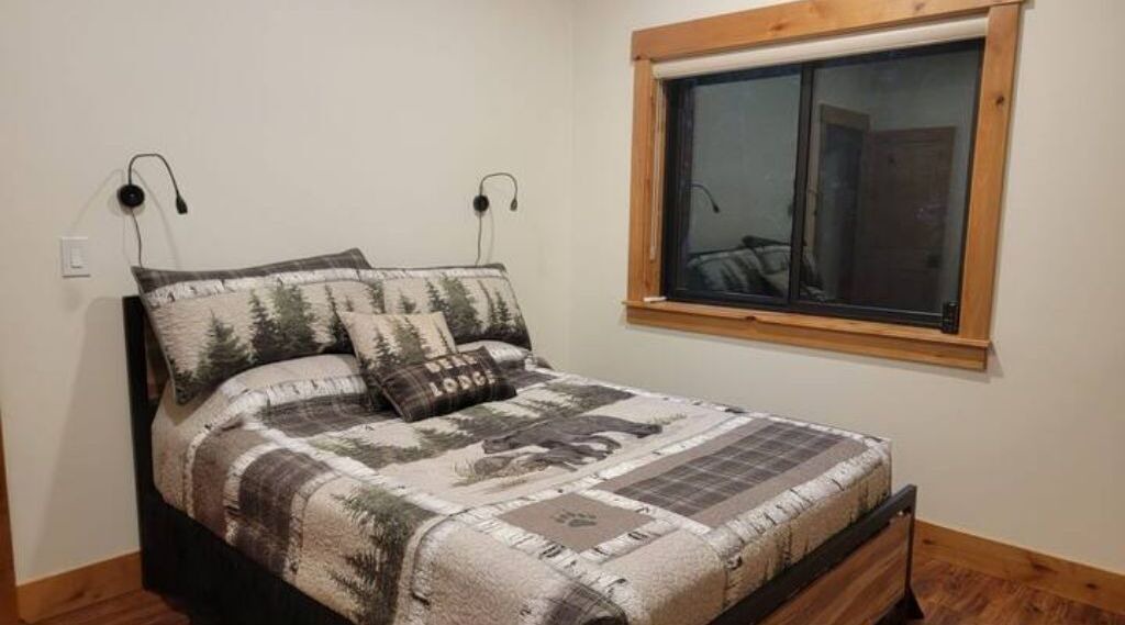 Photo of Bedroom in Paradise Estates