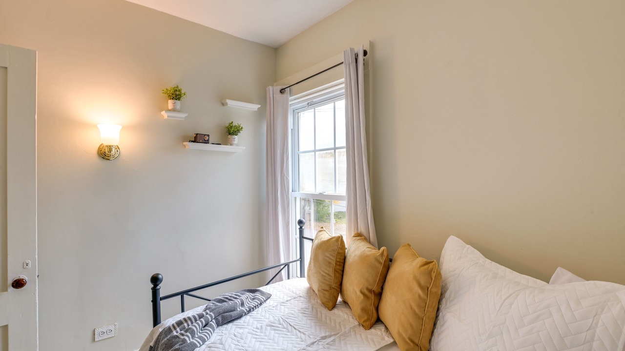 Photo of Bedroom in Bangor