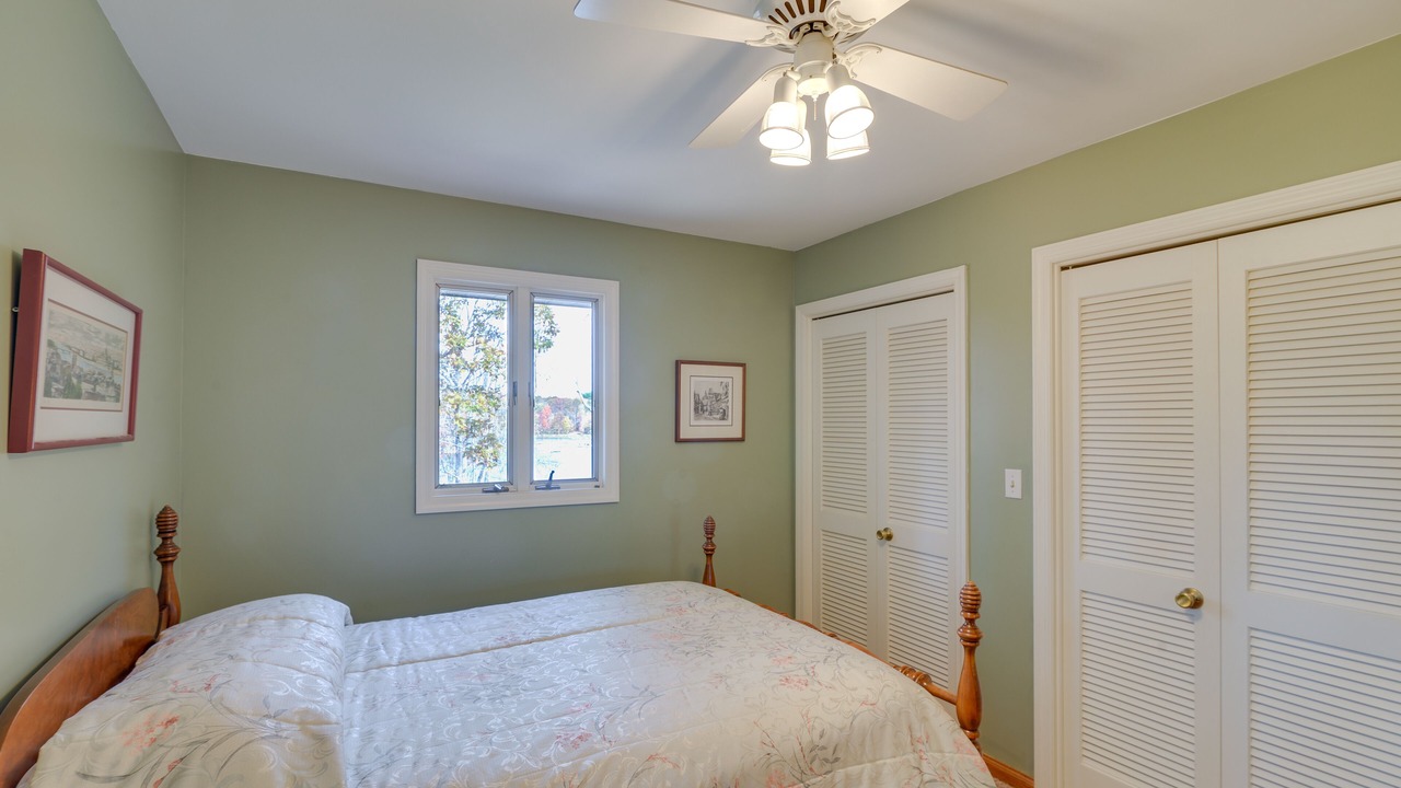 Photo of Bedroom in Blakeslee