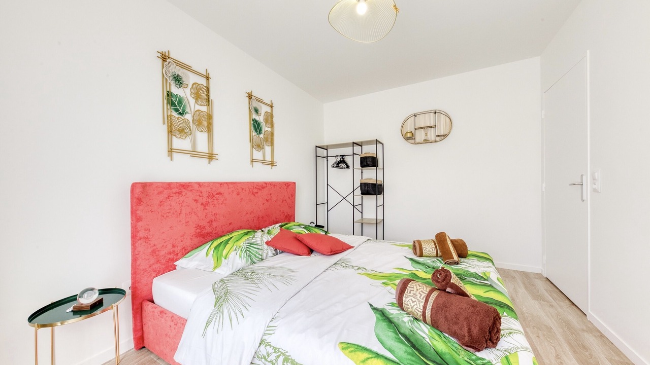 Photo of Bedroom in Melun