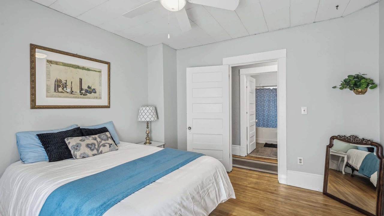 Photo of Bedroom in Merriam Park