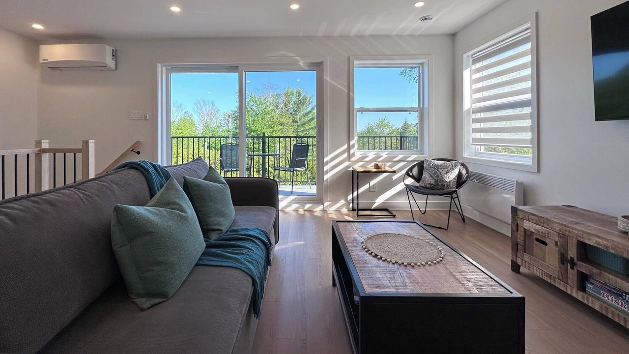 Photo of Livingroom in Saint-Faustin-Lac-Carre