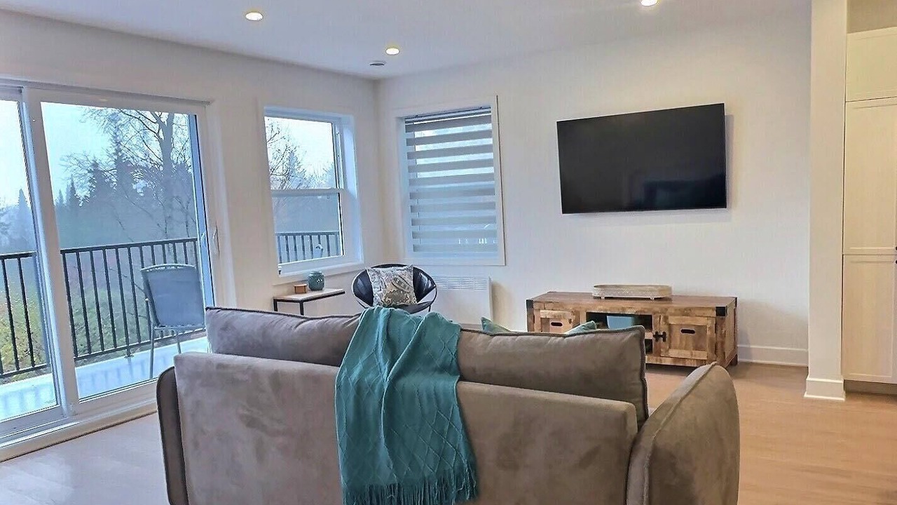 Photo of Livingroom in Saint-Faustin-Lac-Carre
