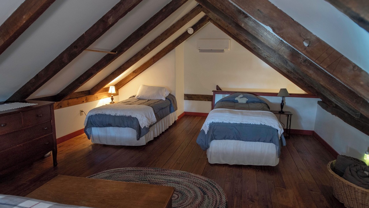 Photo of Bedroom in Steelville