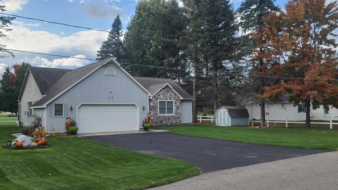 Photo of Outdoor in Prudenville