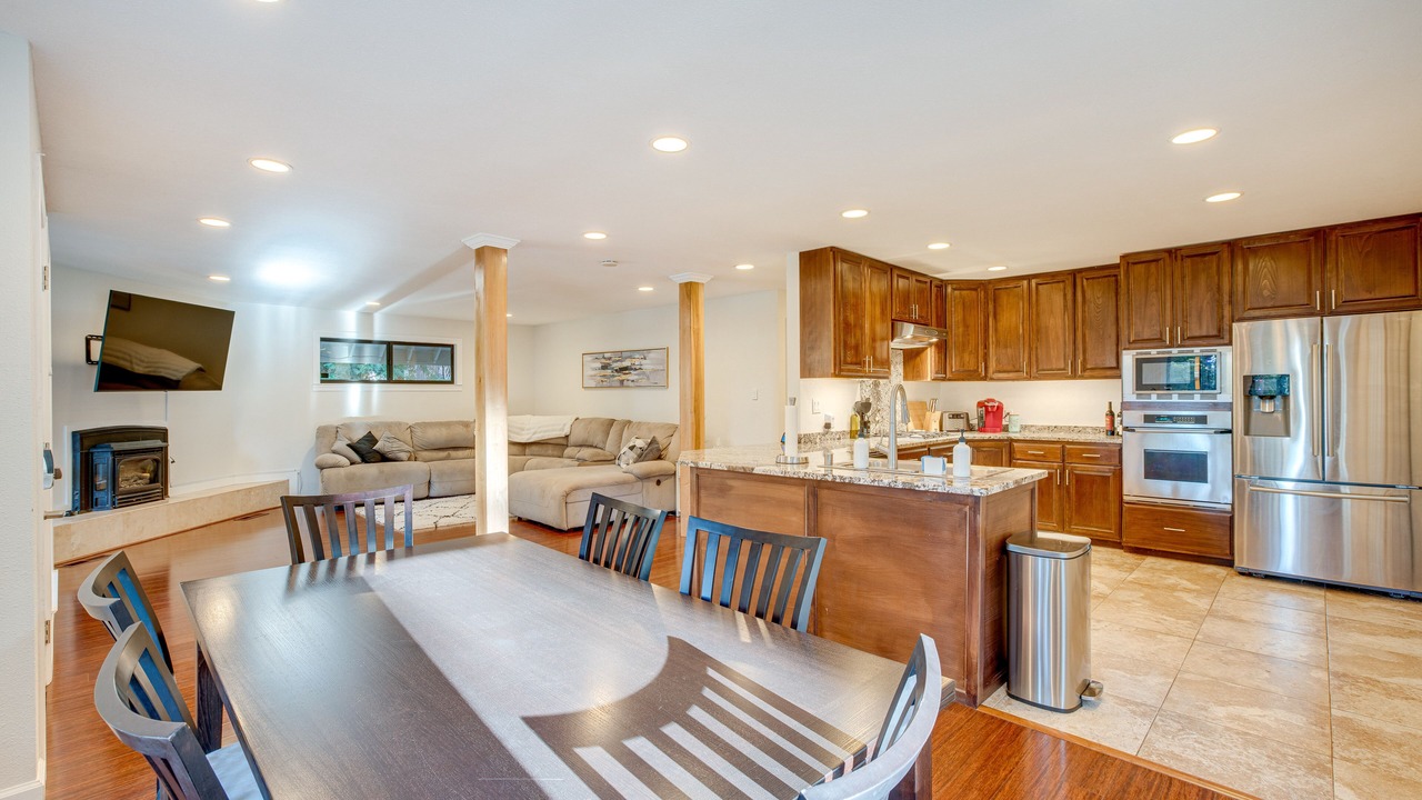 Photo of Livingroom in Pollock Pines