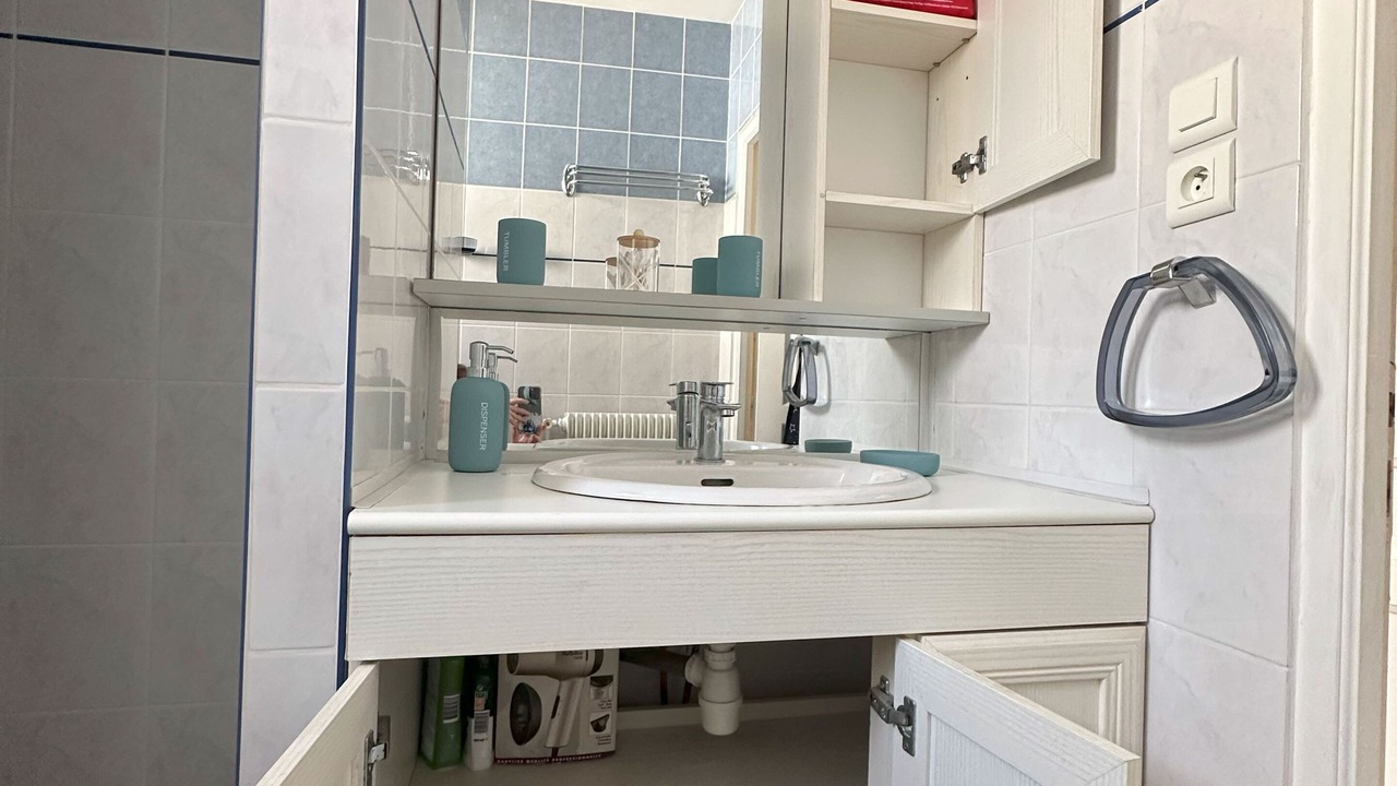 Photo of Bathroom in Pornichet
