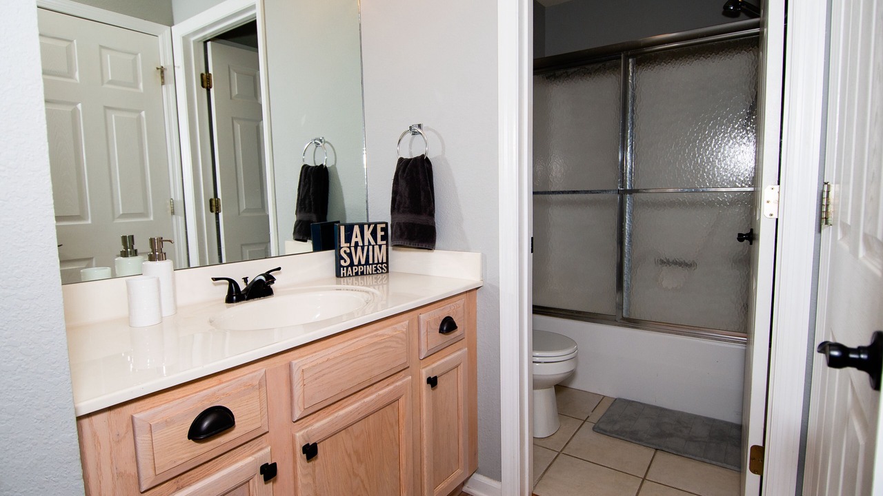 Photo of Bathroom in Lakeland