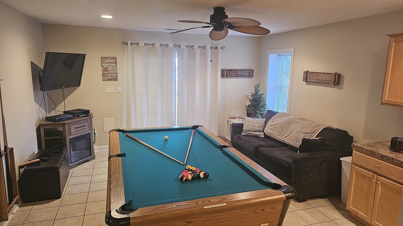 Photo of Outdoor in Smith Mountain Lake