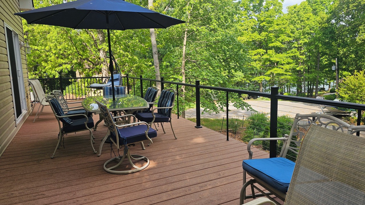 Photo of Outdoor in Smith Mountain Lake
