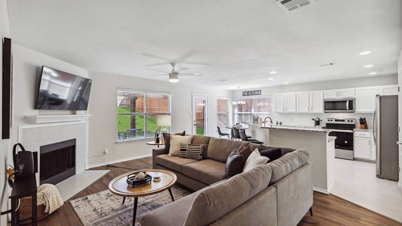 Photo of Livingroom in Sachse