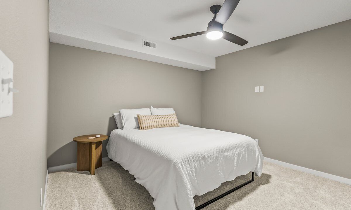 Photo of Bedroom in Cedar Falls