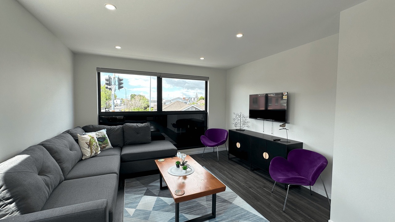 Photo of Livingroom in Royal Oak