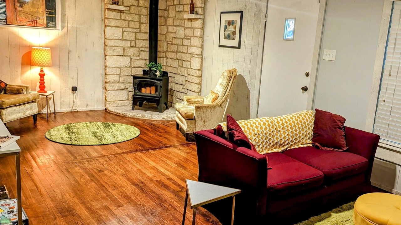 Photo of Livingroom in Taylor